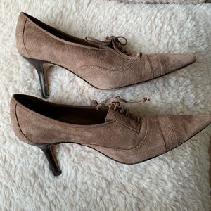Manolo Blahnik Suede lace up kitten heel pumps
